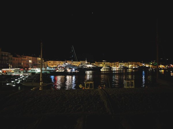 Comment profiter de la vie nocturne à Saint-Tropez ?