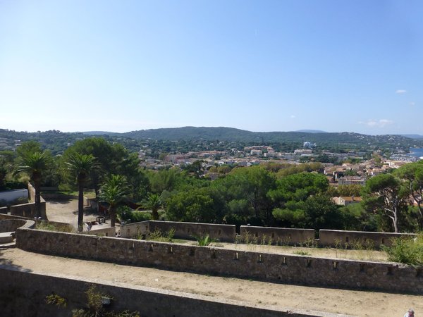 Les Monuments Historiques Incontournables à Visiter à Saint-Tropez