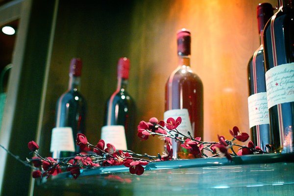 Les meilleurs bars à vin de Saint-Tropez