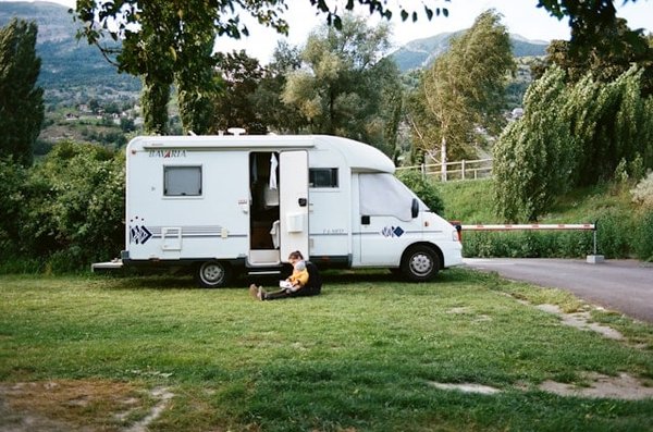 Découvrez Saint-Denis-d'Oléron: aire de camping idéale